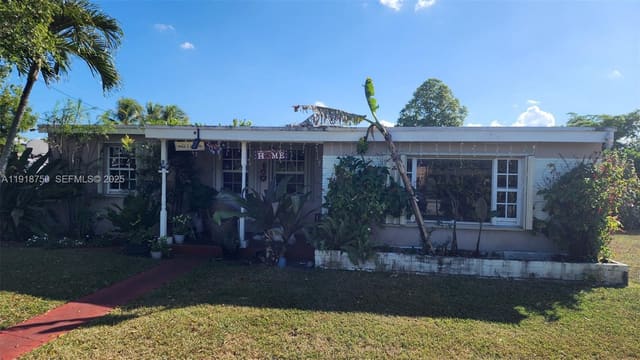 4201 SW 99th Court, Miami, FL 33165