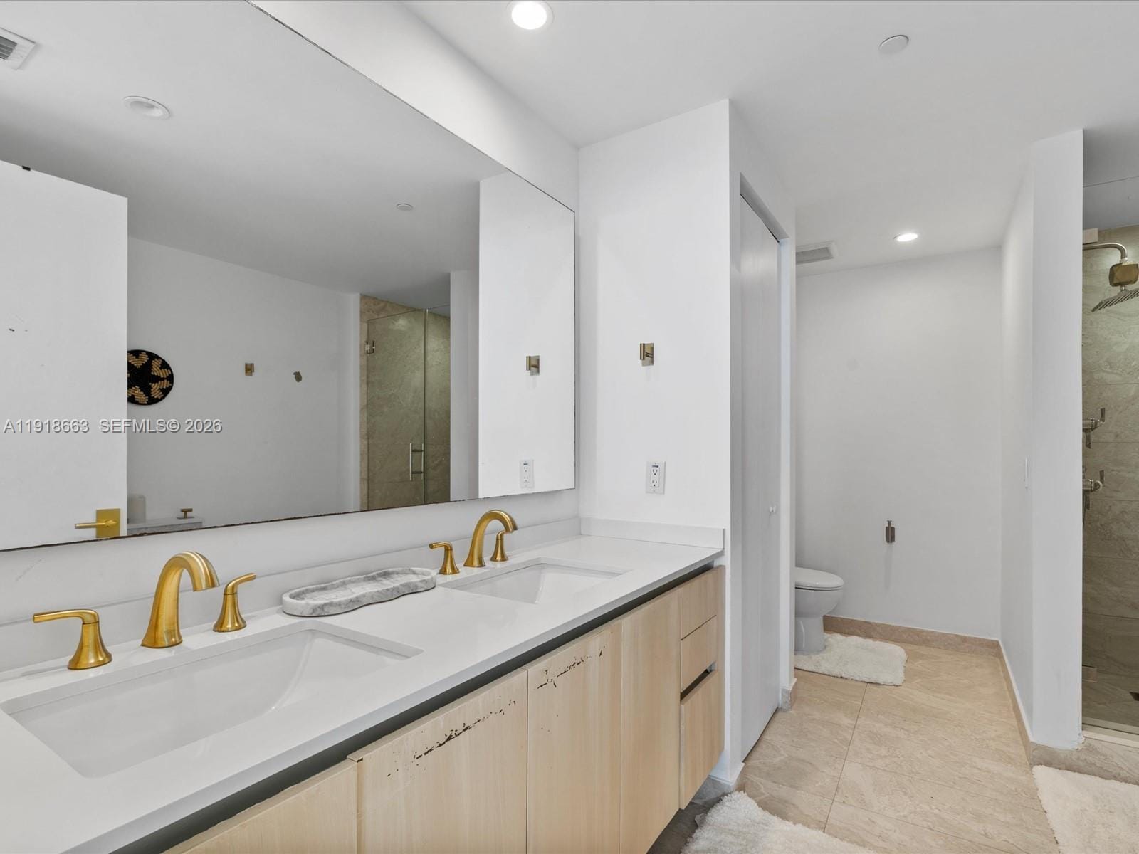 488 NE 18th Street 4610, Miami, FL 33132 photo 12
