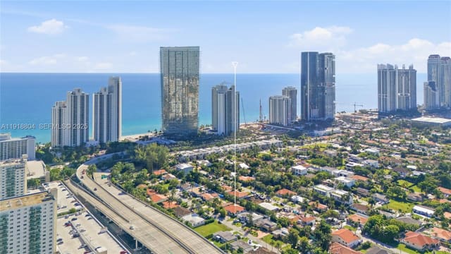 272 191st Terrace, sold in Golden Shores Ocean Blvd, Sunny Isles Beach, FL
