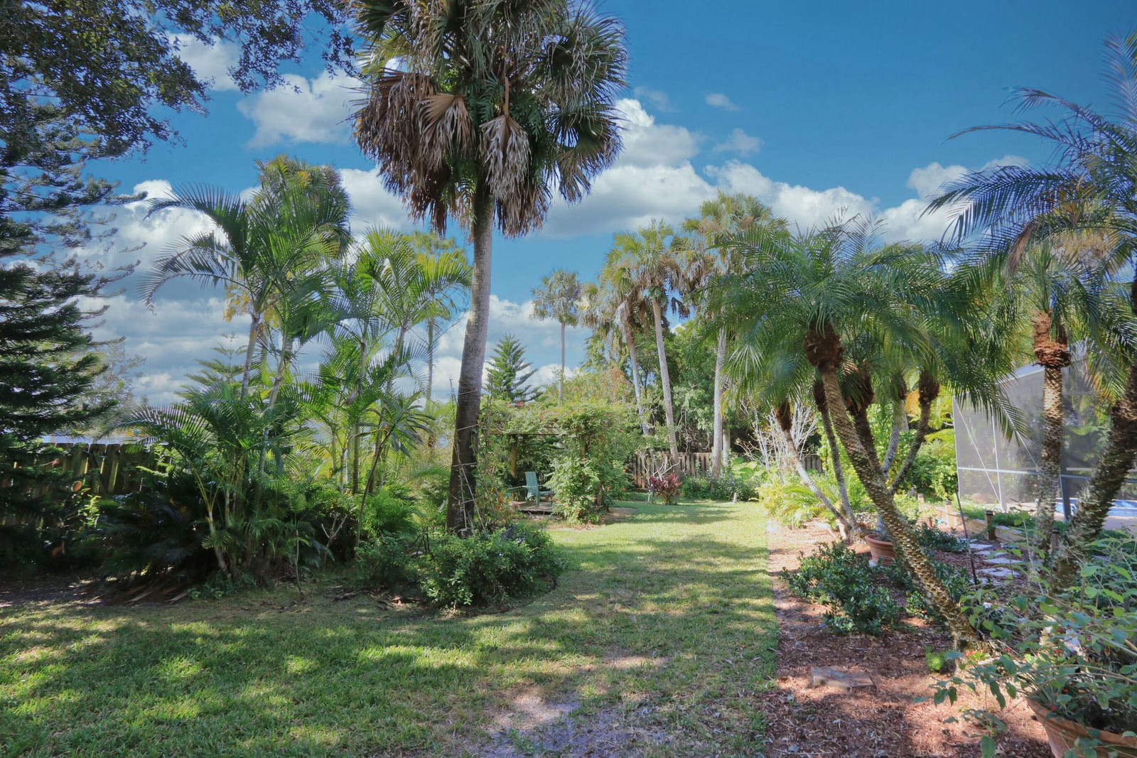 2142 SW Jaguar Avenue — photo 4