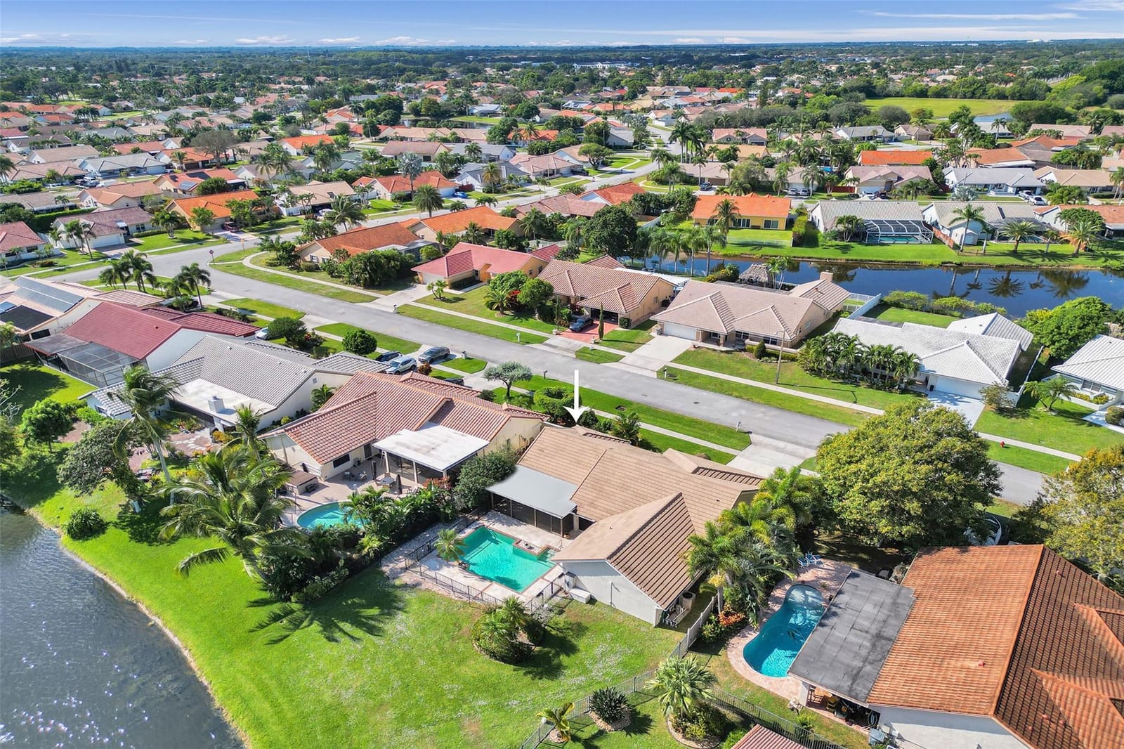 9215 Sun Pointe Drive, Boynton Beach, FL 33437