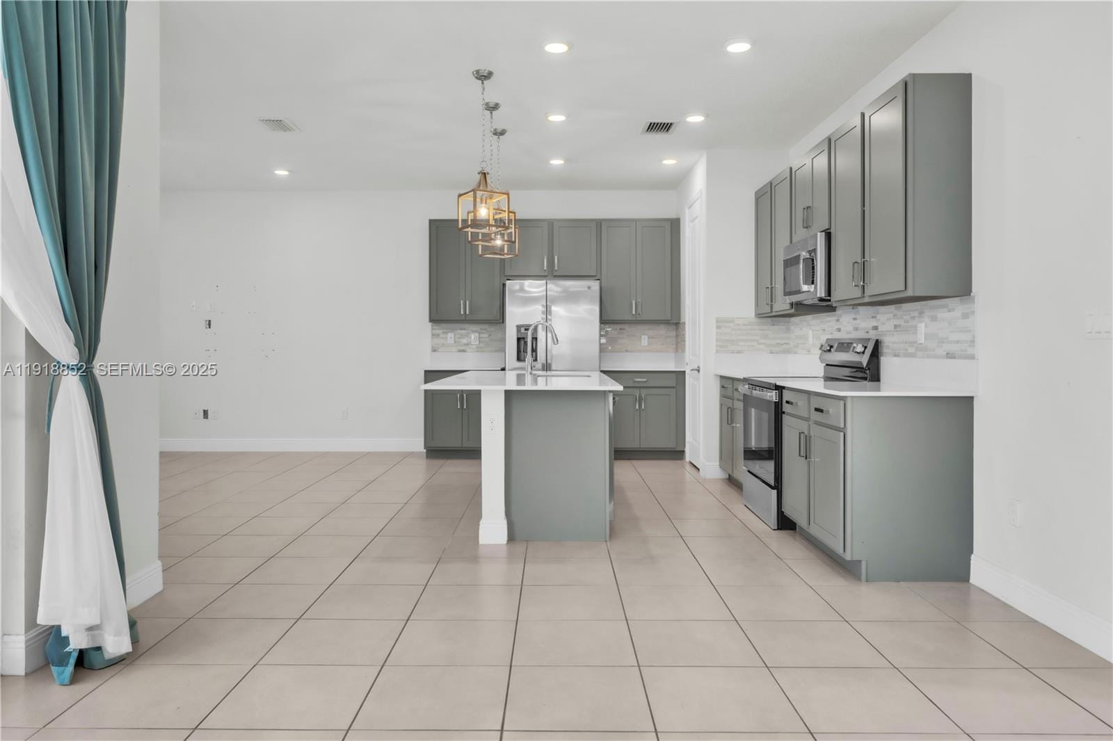 1101 Azul Court, Deerfield Beach, FL 33064 photo 15
