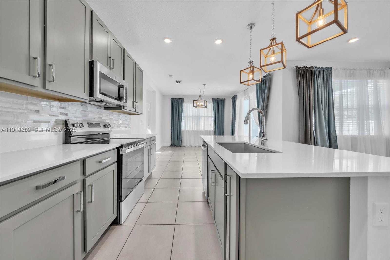 1101 Azul Court, Deerfield Beach, FL 33064 photo 16