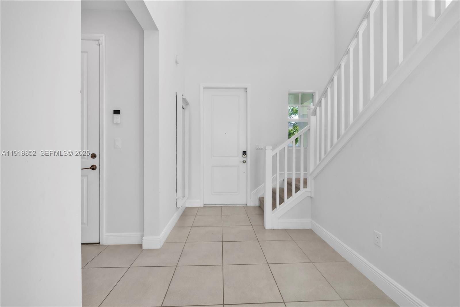 1101 Azul Court, Deerfield Beach, FL 33064 photo 5