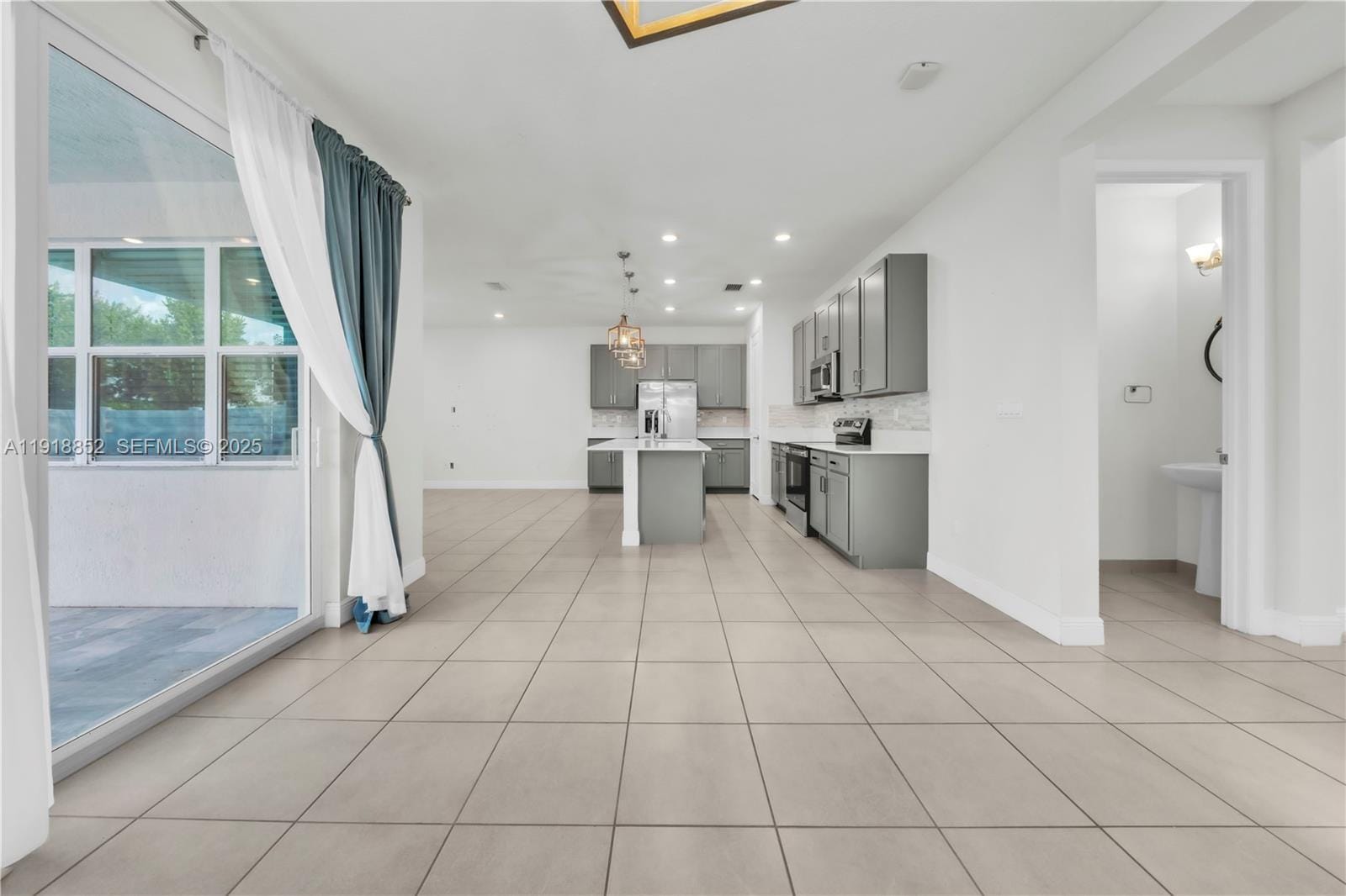 1101 Azul Court, Deerfield Beach, FL 33064 photo 10