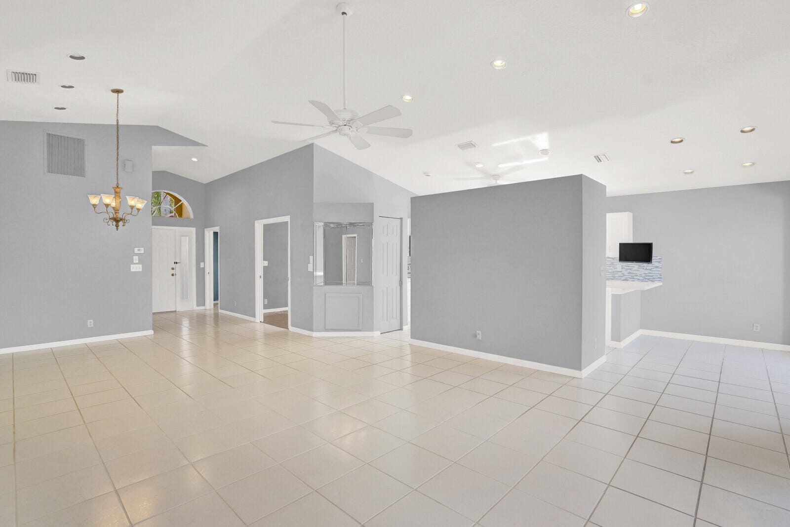 7815 Great Glen Circle, Delray Beach, FL 33446 photo 8