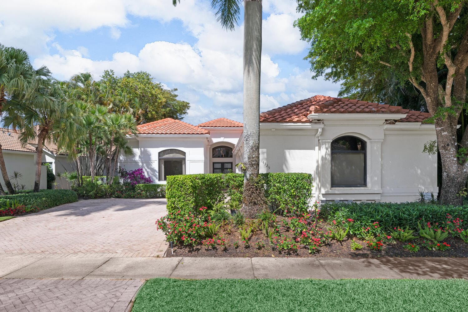 14325 Stroller Way, Wellington, FL 33414