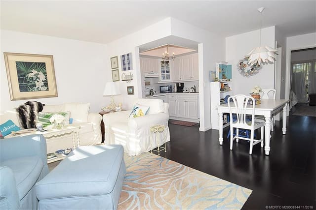 2929 SE Ocean Boulevard L8, Stuart, FL 34996