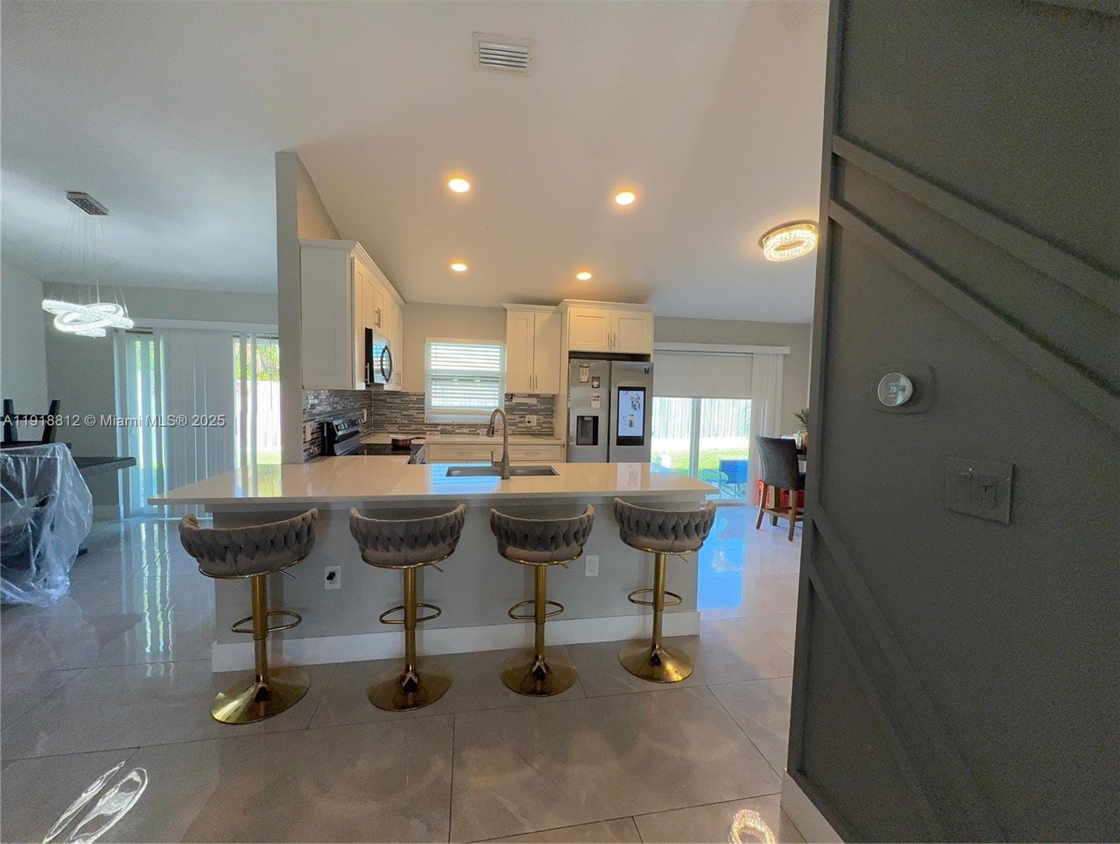 7523 SW 7th Place — photo 6