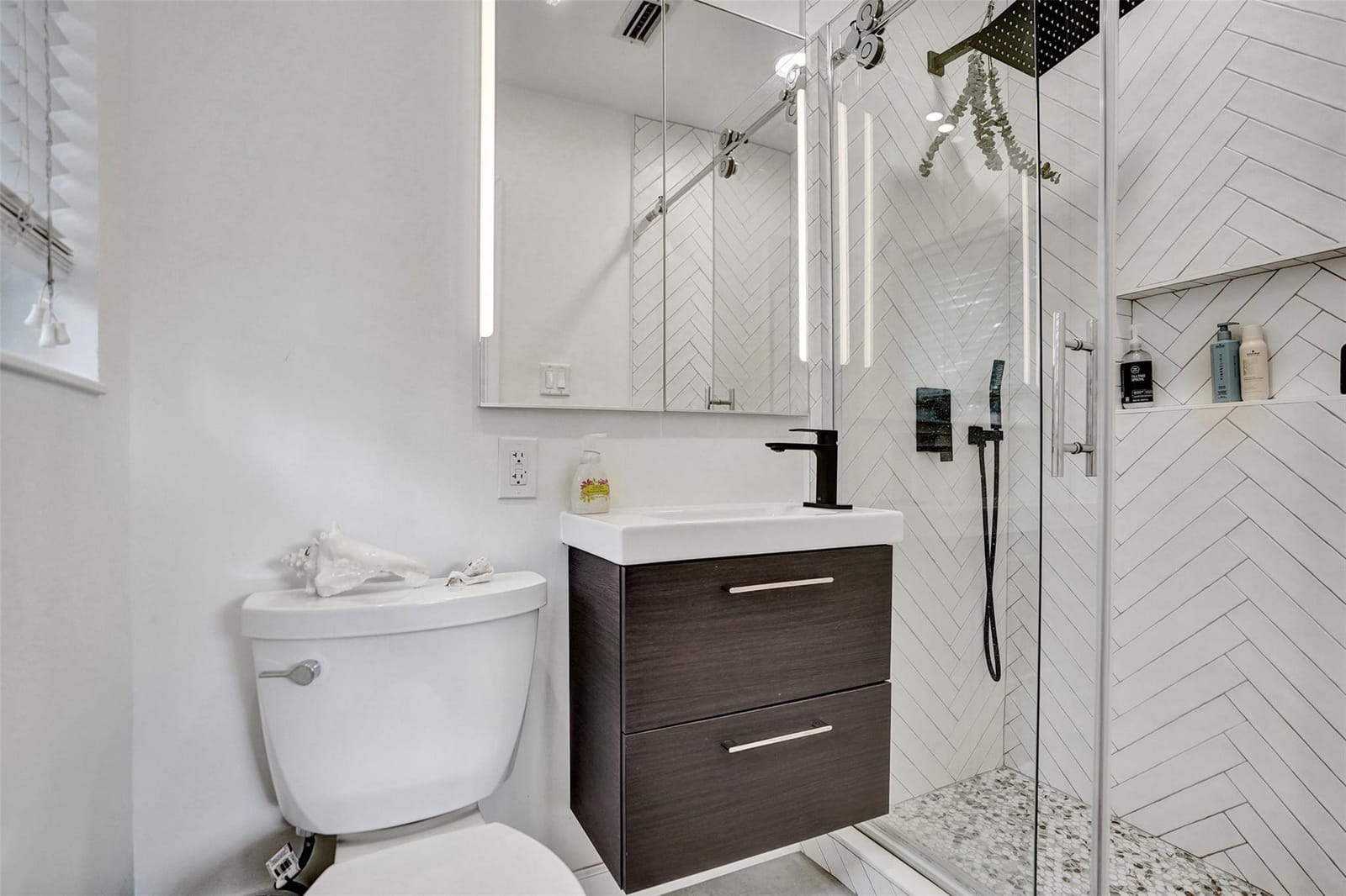 340 NW 26th Court, Wilton Manors, FL 33311 photo 16