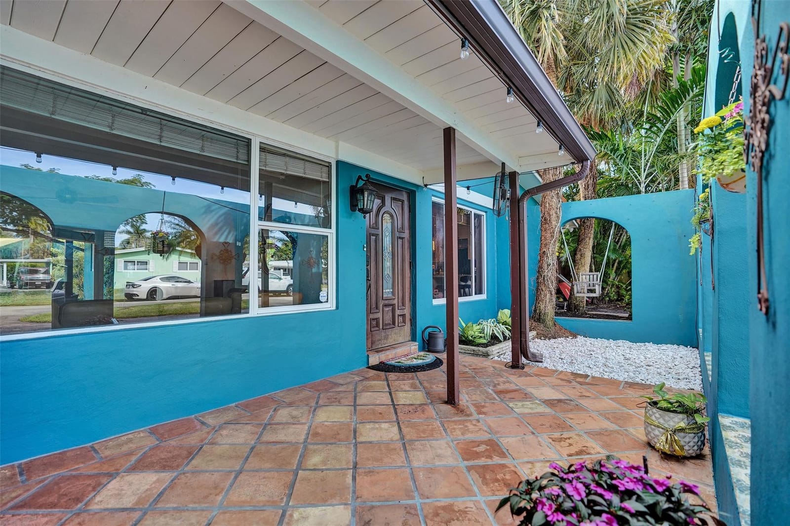 340 NW 26th Court — photo 3