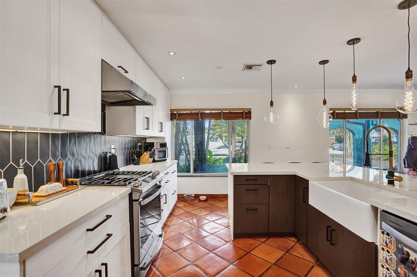 340 NW 26th Court, Wilton Manors, FL 33311 photo 24