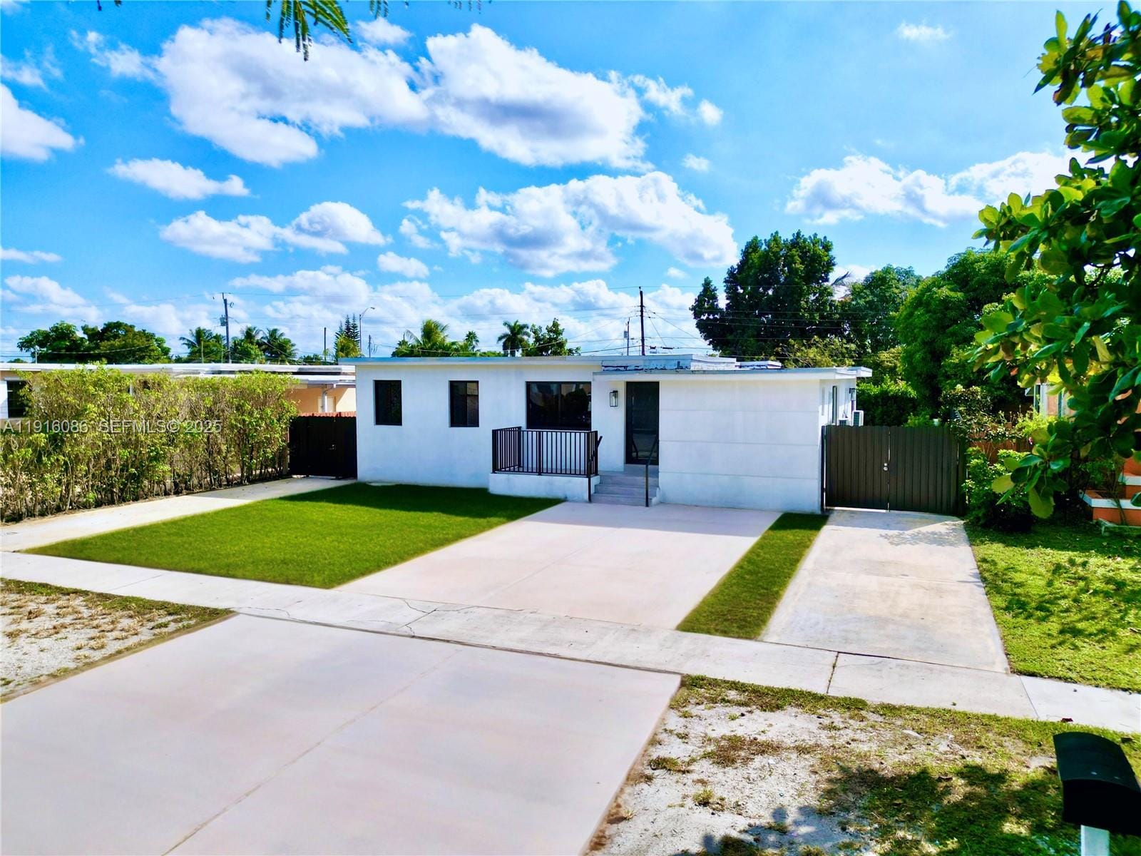 272 E 54th Street, Hialeah, FL 33013