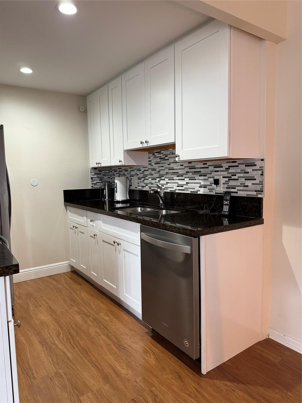 2028 Exeter B 2028 — photo 2