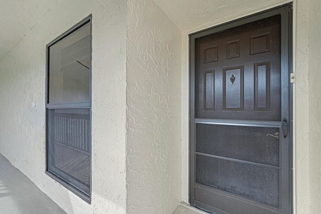 3304 Perimeter Drive, Greenacres, FL 33467 photo 2