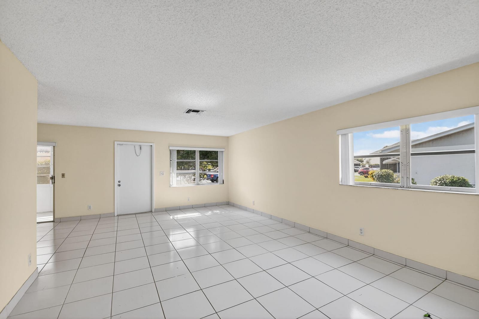 5311 Mariesa Avenue, West Palm Beach, FL 33417 photo 11