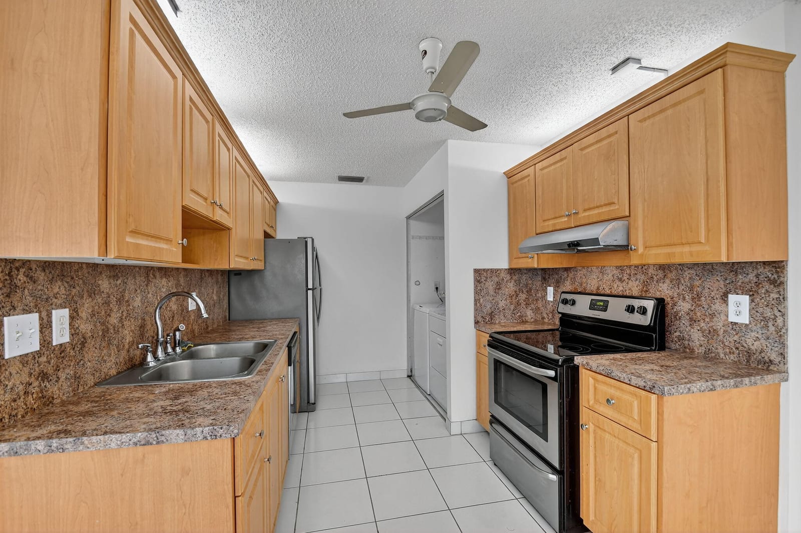 5311 Mariesa Avenue, West Palm Beach, FL 33417 photo 13