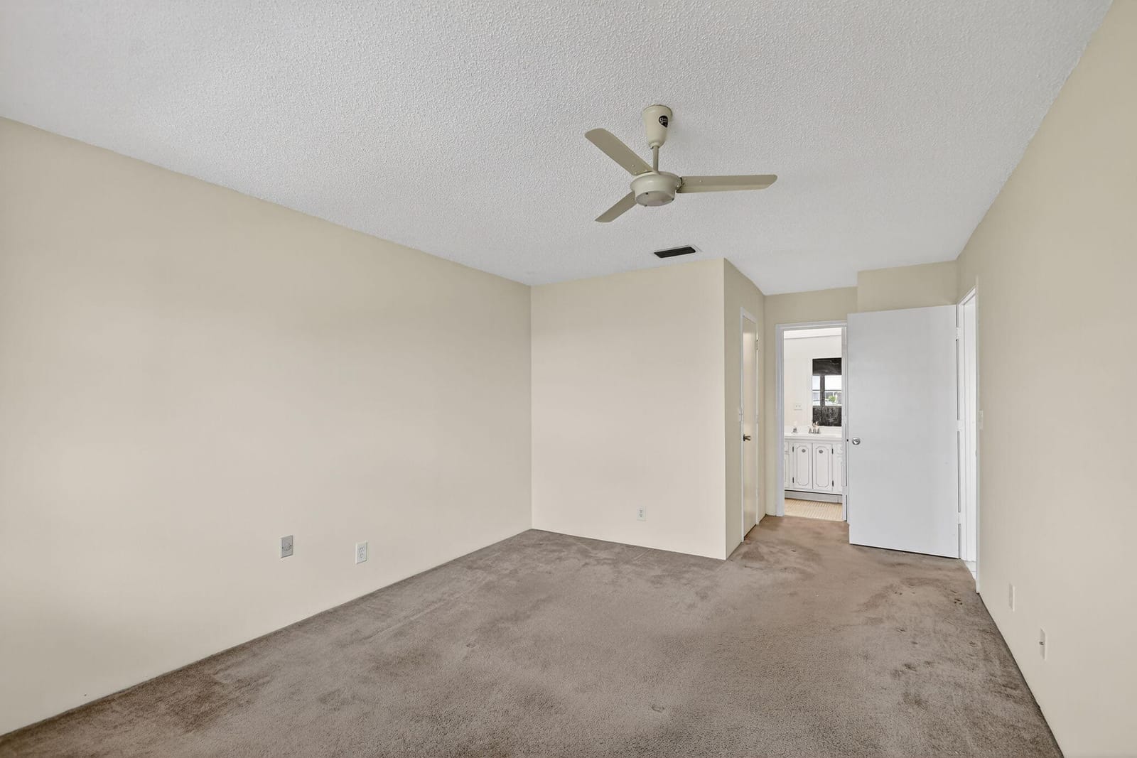 5311 Mariesa Avenue, West Palm Beach, FL 33417 photo 18