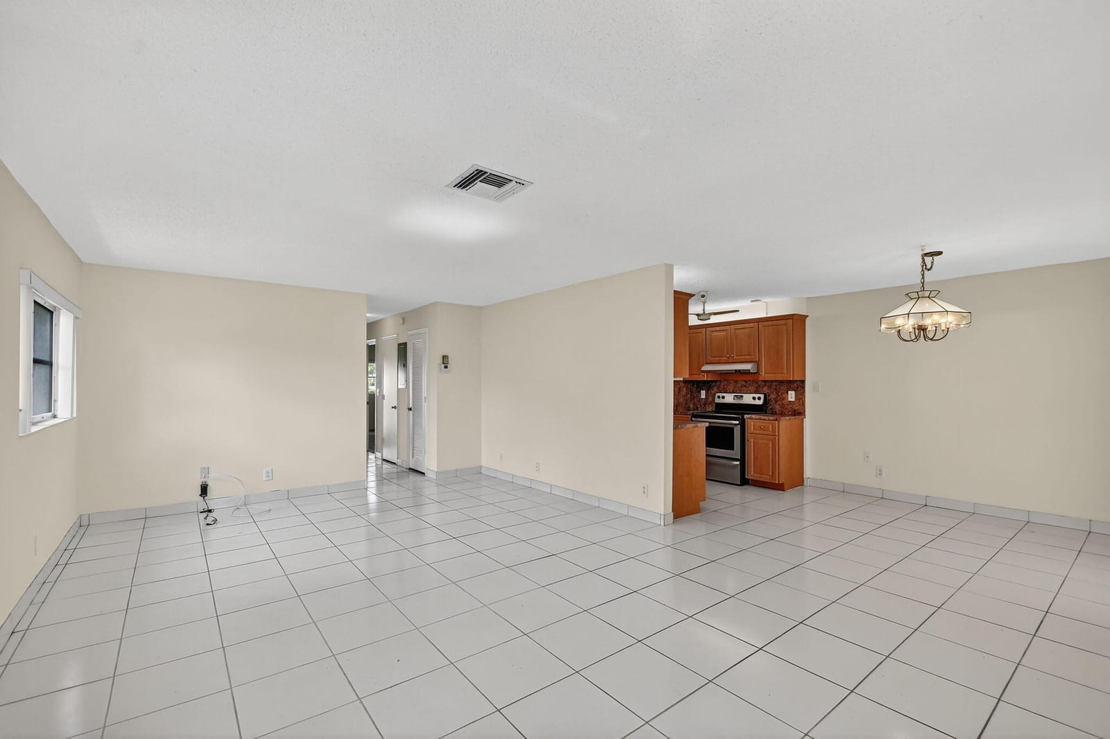 5311 Mariesa Avenue, West Palm Beach, FL 33417 photo 9