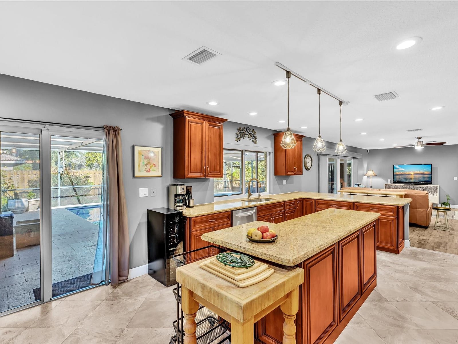 2074 NW 103rd Terrace, Coral Springs, FL 33071 photo 23