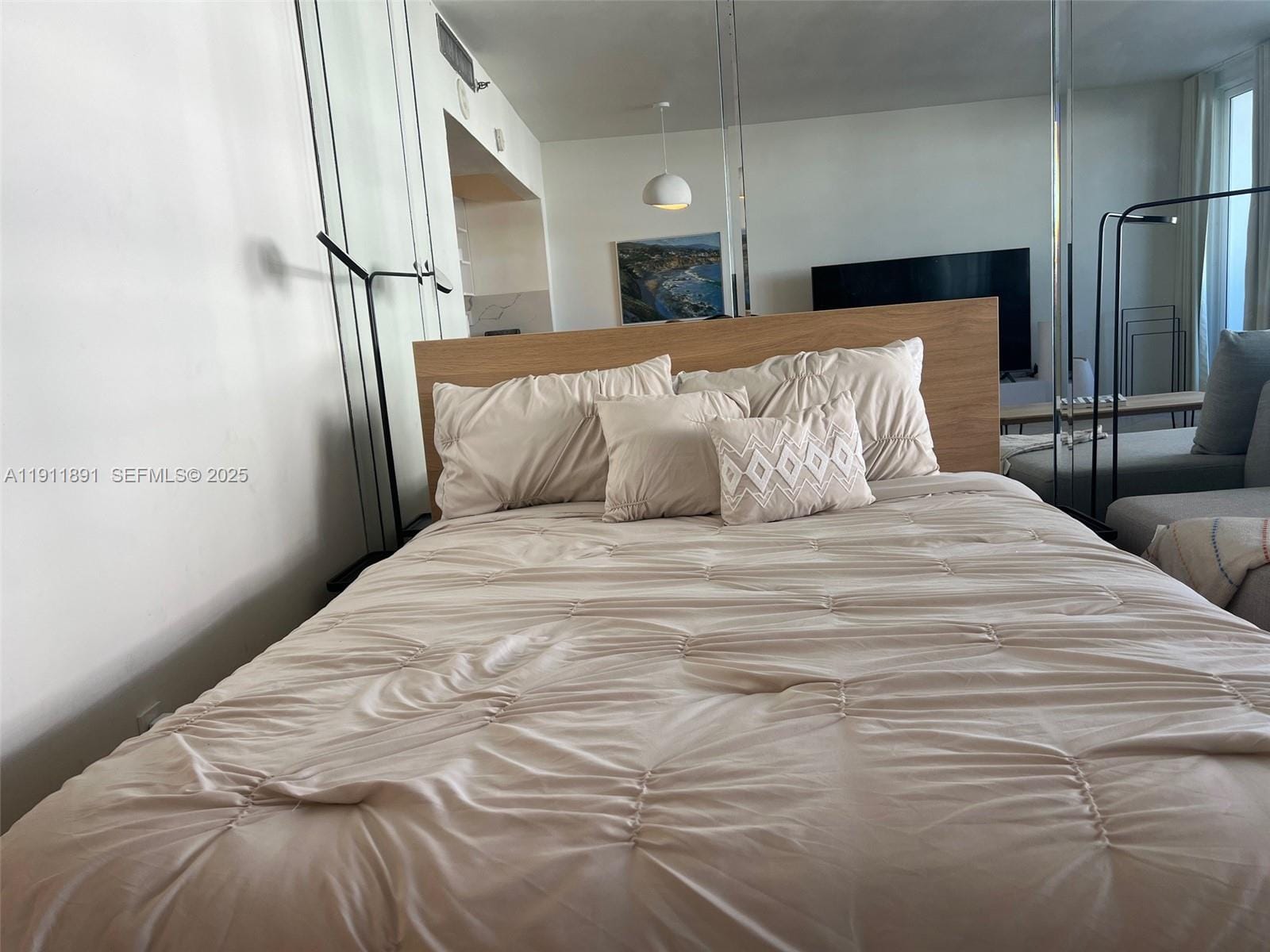 100 Lincoln Road 604, Miami Beach, FL 33139 photo 17