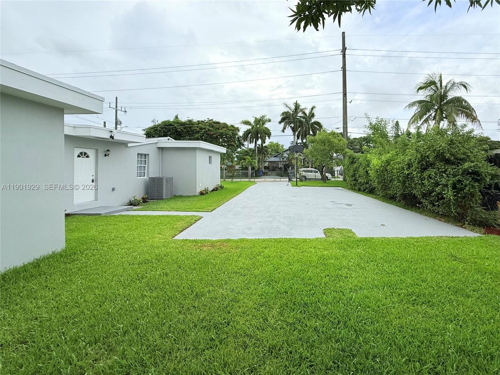 4340 SW 19th Street, West Park, FL 33023