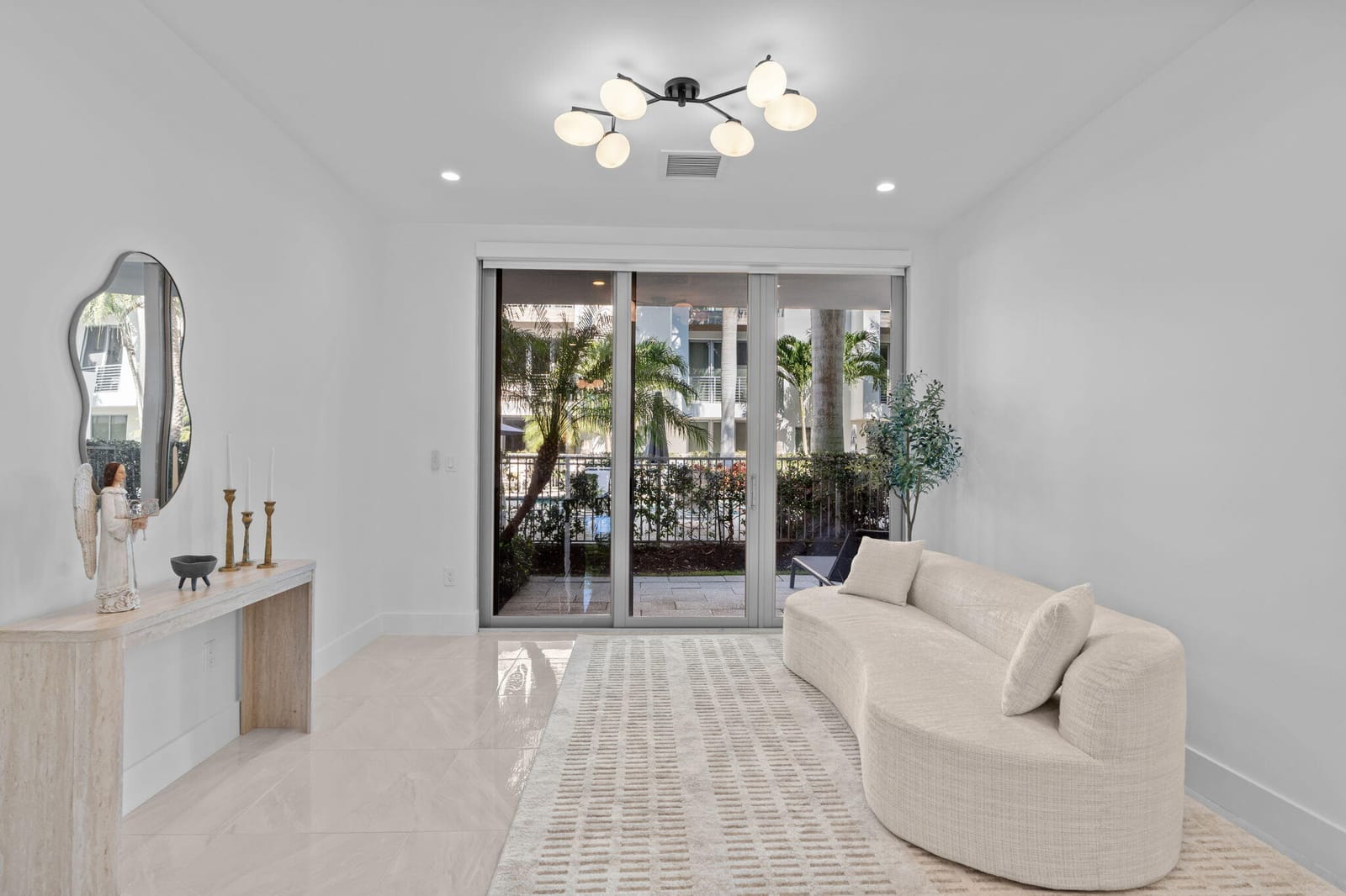 1731 NW 40th Drive — photo 5