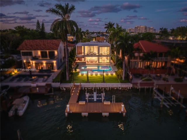94 S Hibiscus Drive, sold in Hibiscus Island, Miami Beach, FL