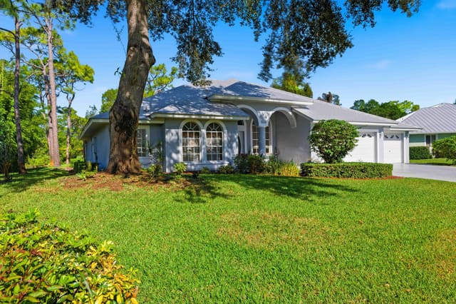 1043 SW Pigeon Plum Way, sold in River Landing, Palm City, FL
