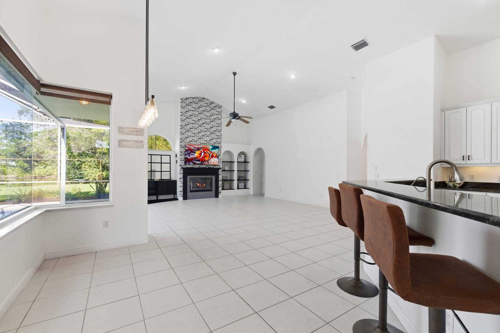 1043 SW Pigeon Plum Way — photo 12
