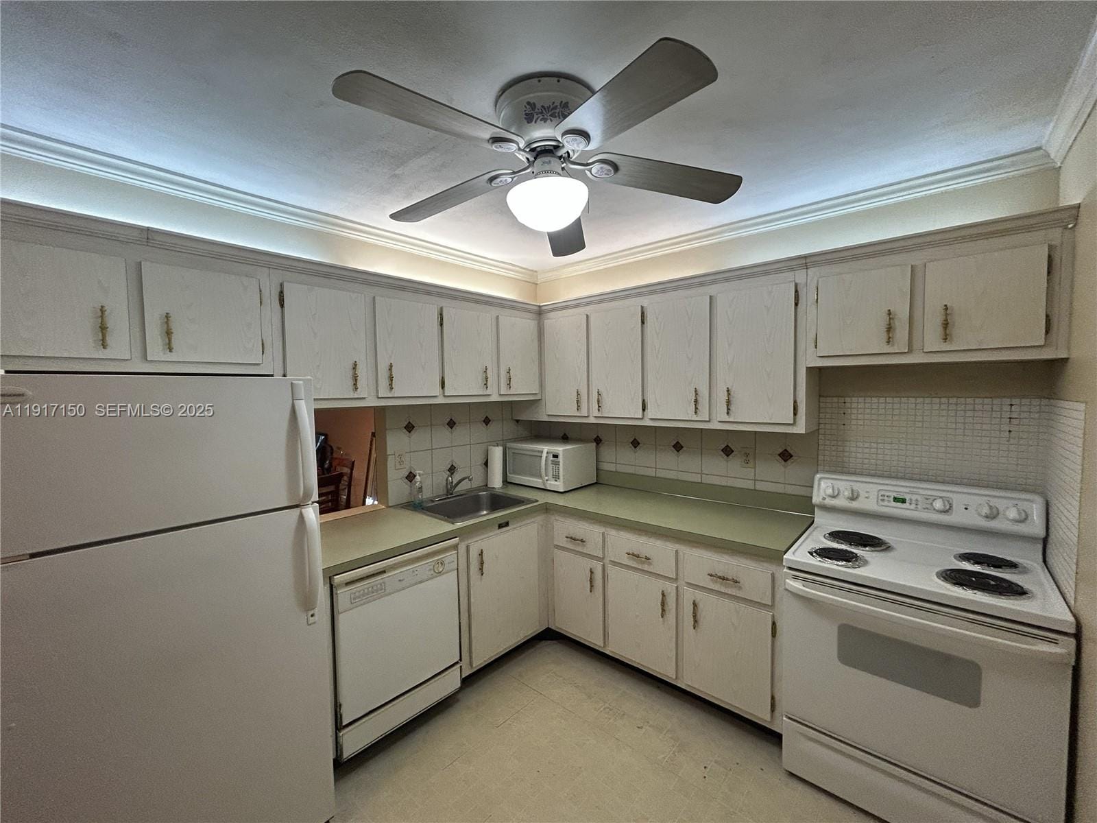 7701 Camino Real A-419 — photo 12