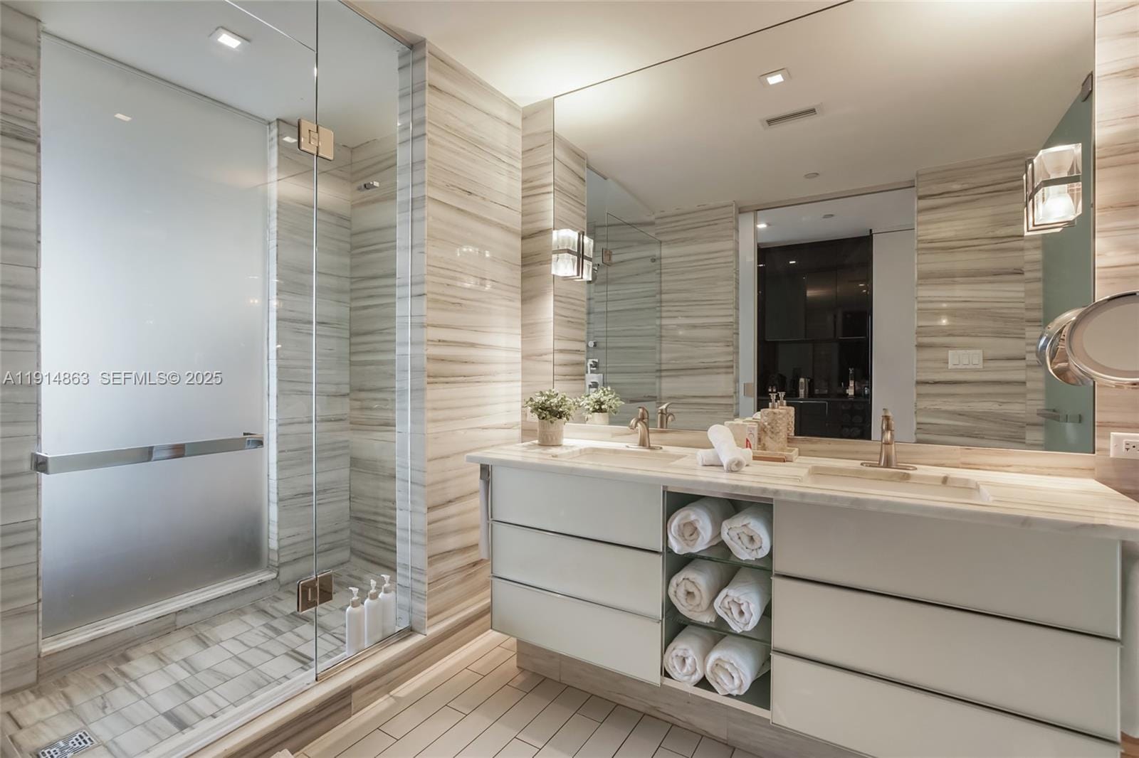 2201 Collins Avenue 523, Miami Beach, FL 33139 photo 13