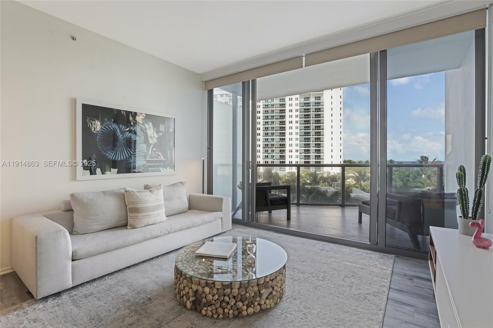 2201 Collins Avenue 523, Miami Beach, FL 33139 photo 3