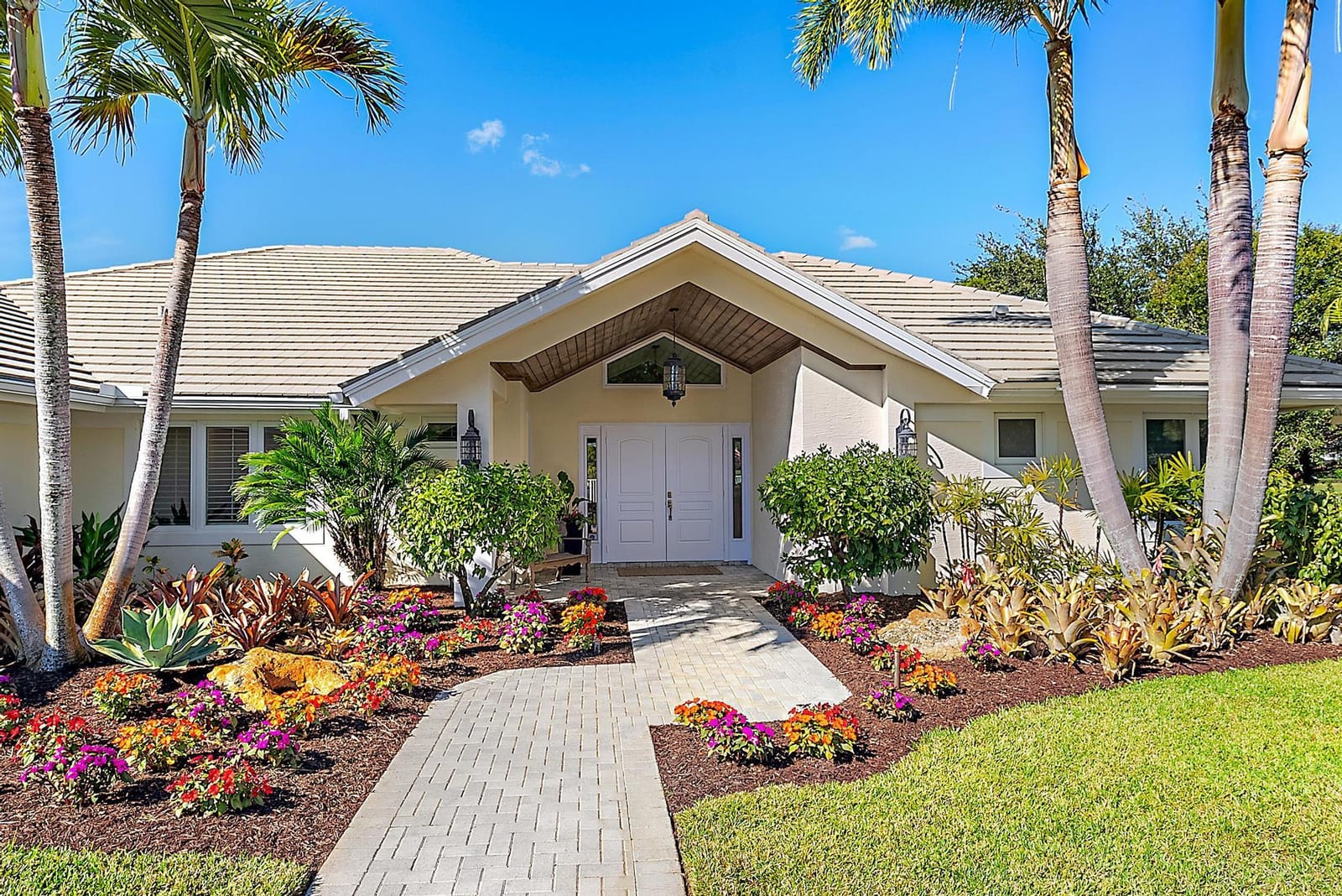 2500 NW Hollyberry Lane, Palm City, FL 34990 photo 3