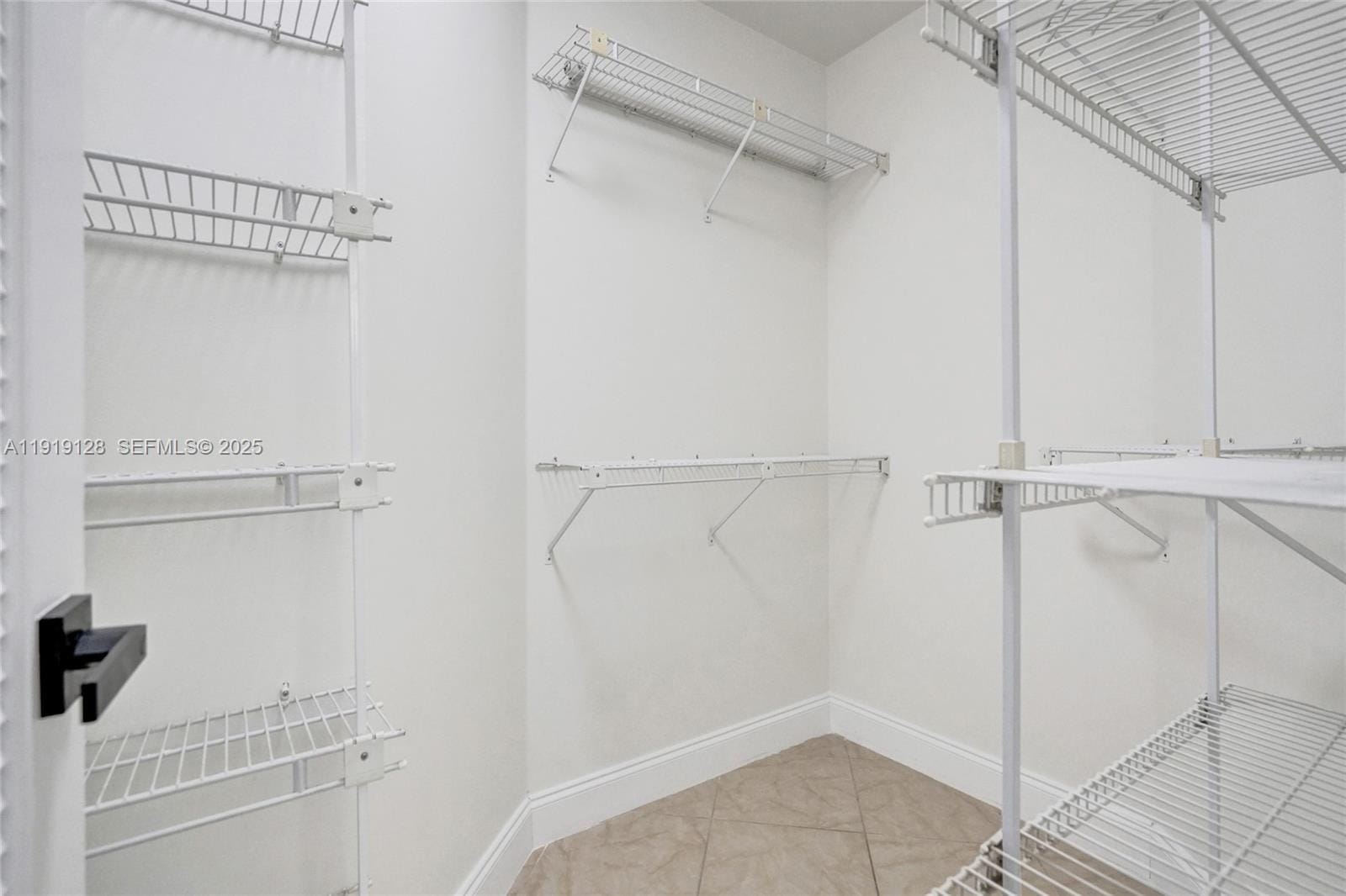 5421 Hawkes Bluff Avenue, Davie, FL 33331 photo 19