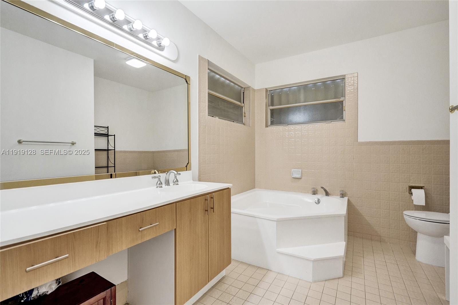 5421 Hawkes Bluff Avenue, Davie, FL 33331 photo 21