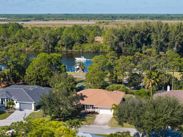8868 SW Fishermans Wharf Drive, sold in Locks Landing, Stuart, FL
