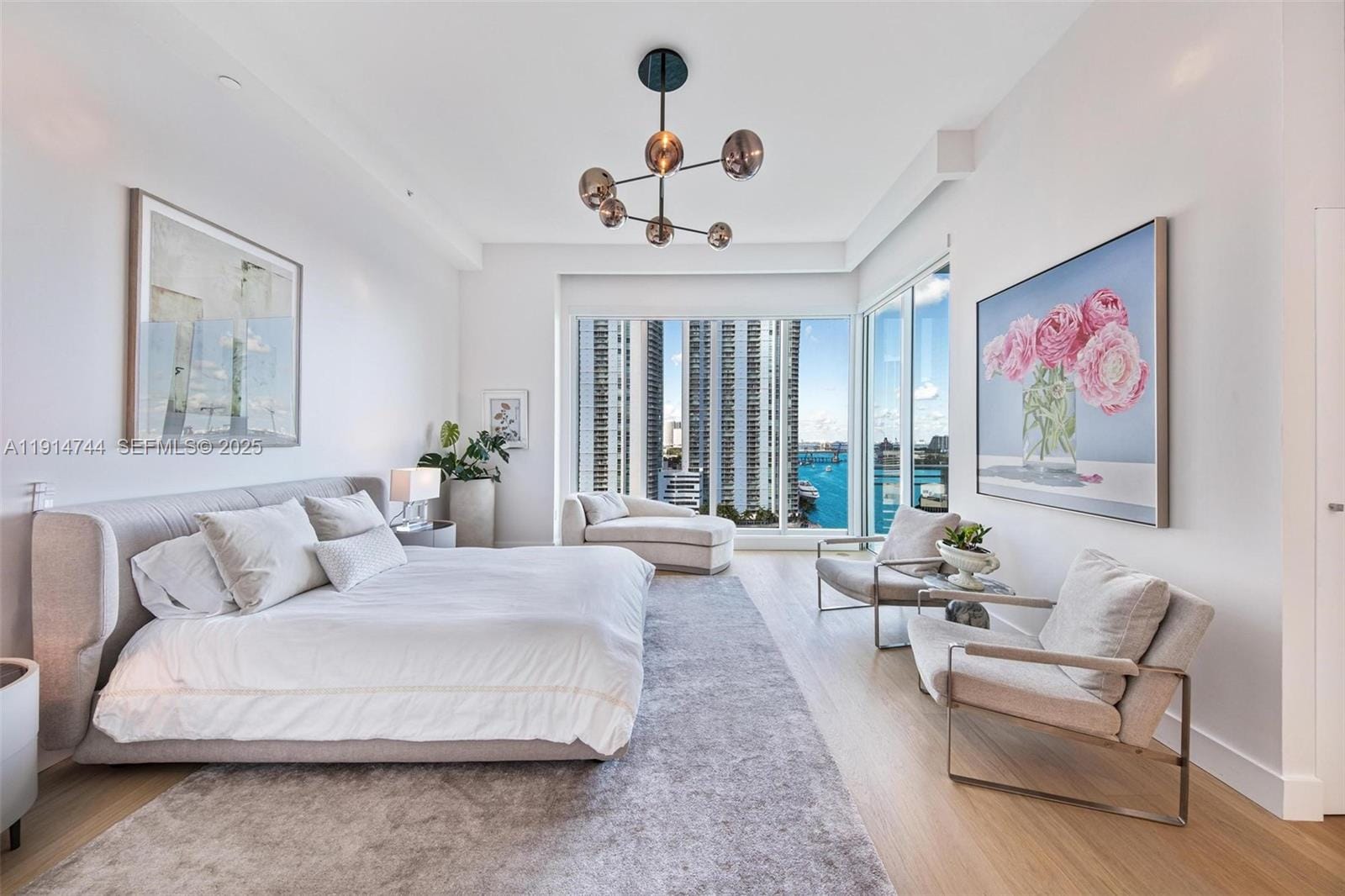 900 Brickell Key Boulevard 1403, Miami, FL 33131 photo 14