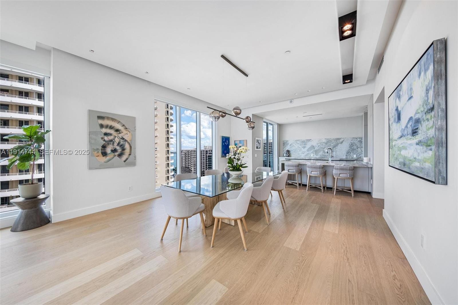 900 Brickell Key Boulevard 1403, Miami, FL 33131 photo 21