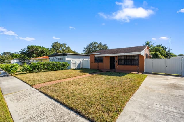1260 NE 155th Street, North Miami Beach, FL 33162