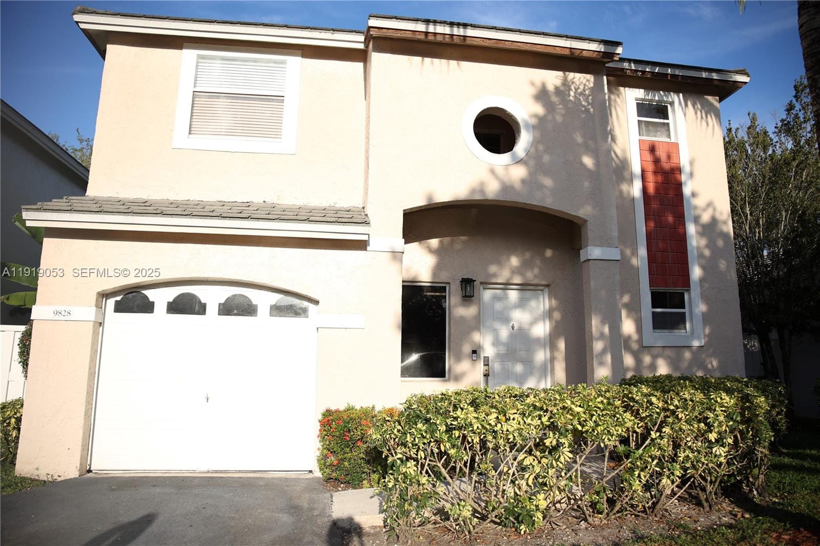 9828 NW 2nd Street, Plantation, FL 33324