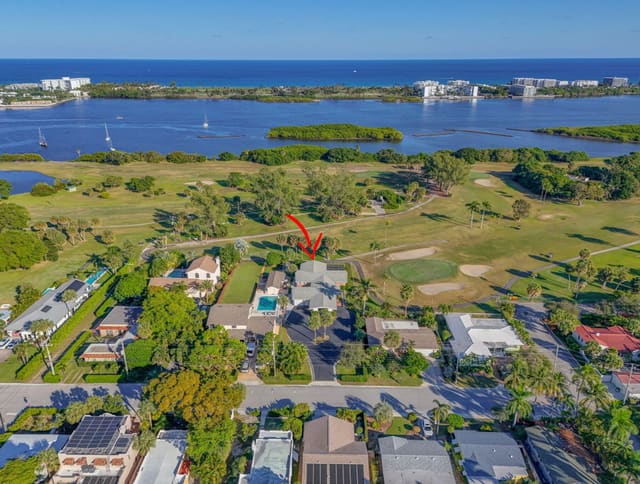 1314 N Lakeside Drive, Lake Worth Beach, FL 33460