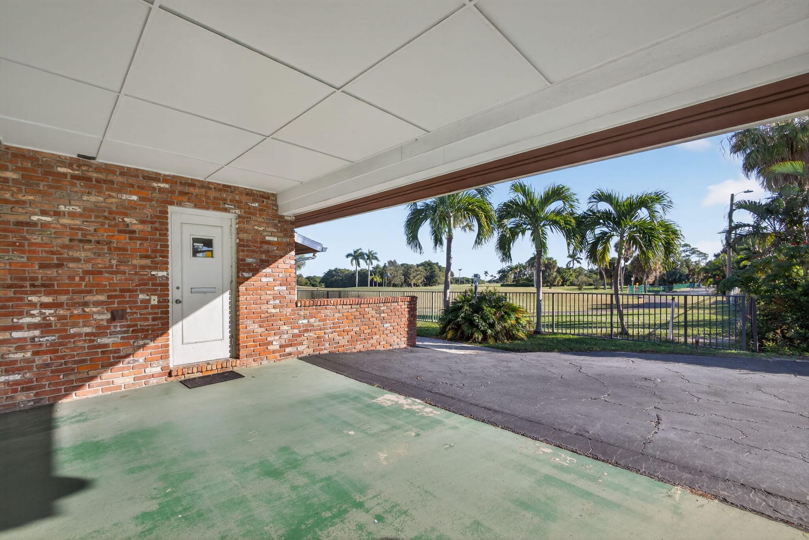 1314 N Lakeside Drive, Lake Worth Beach, FL 33460 photo 11