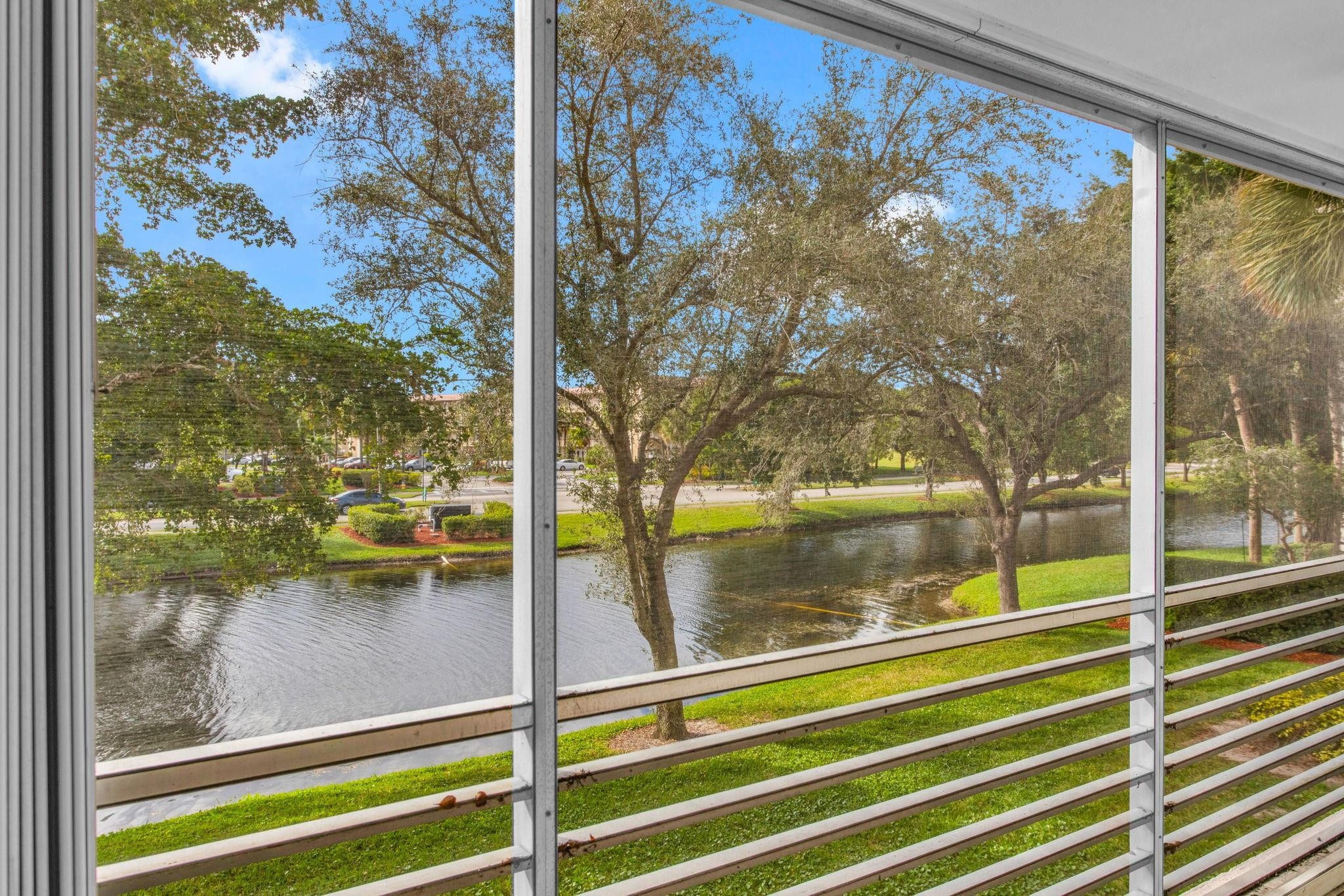 2006 Granada Drive N2, Coconut Creek, FL 33066, Coconut Creek