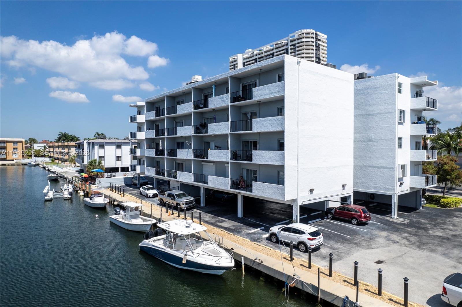 3642 NE 171st Street 405, North Miami Beach, FL 33160, North Miami Beach