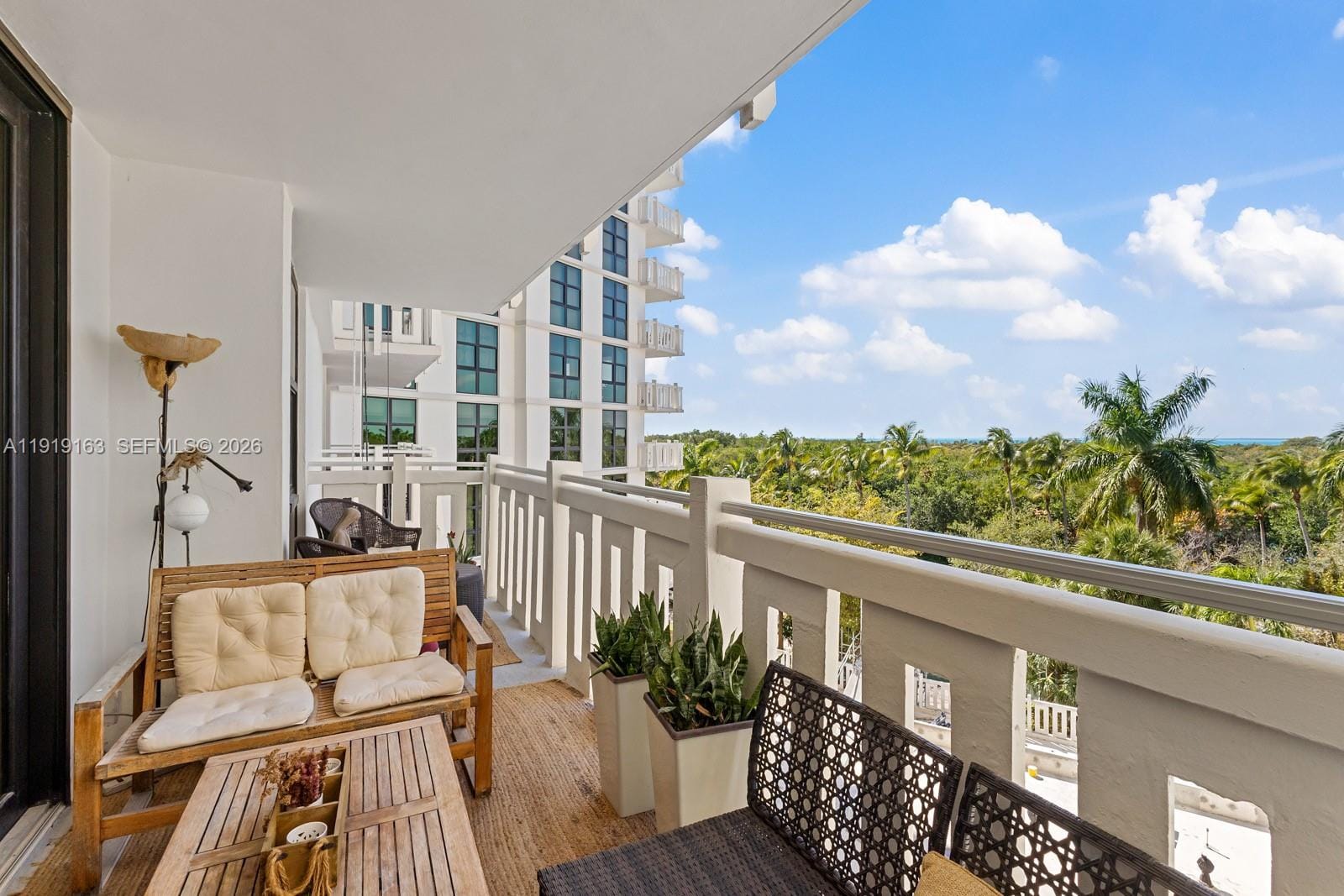 1121 Crandon Boulevard D404, Key Biscayne, FL 33149 photo 2