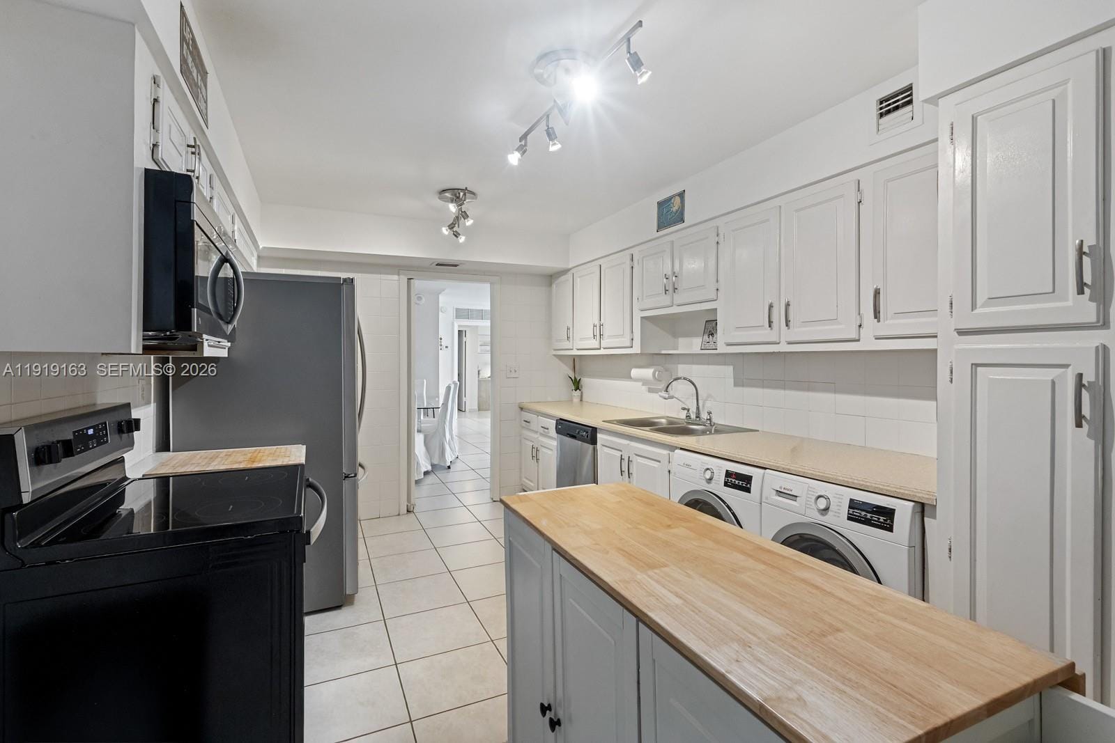 1121 Crandon Boulevard D404, Key Biscayne, FL 33149 photo 15