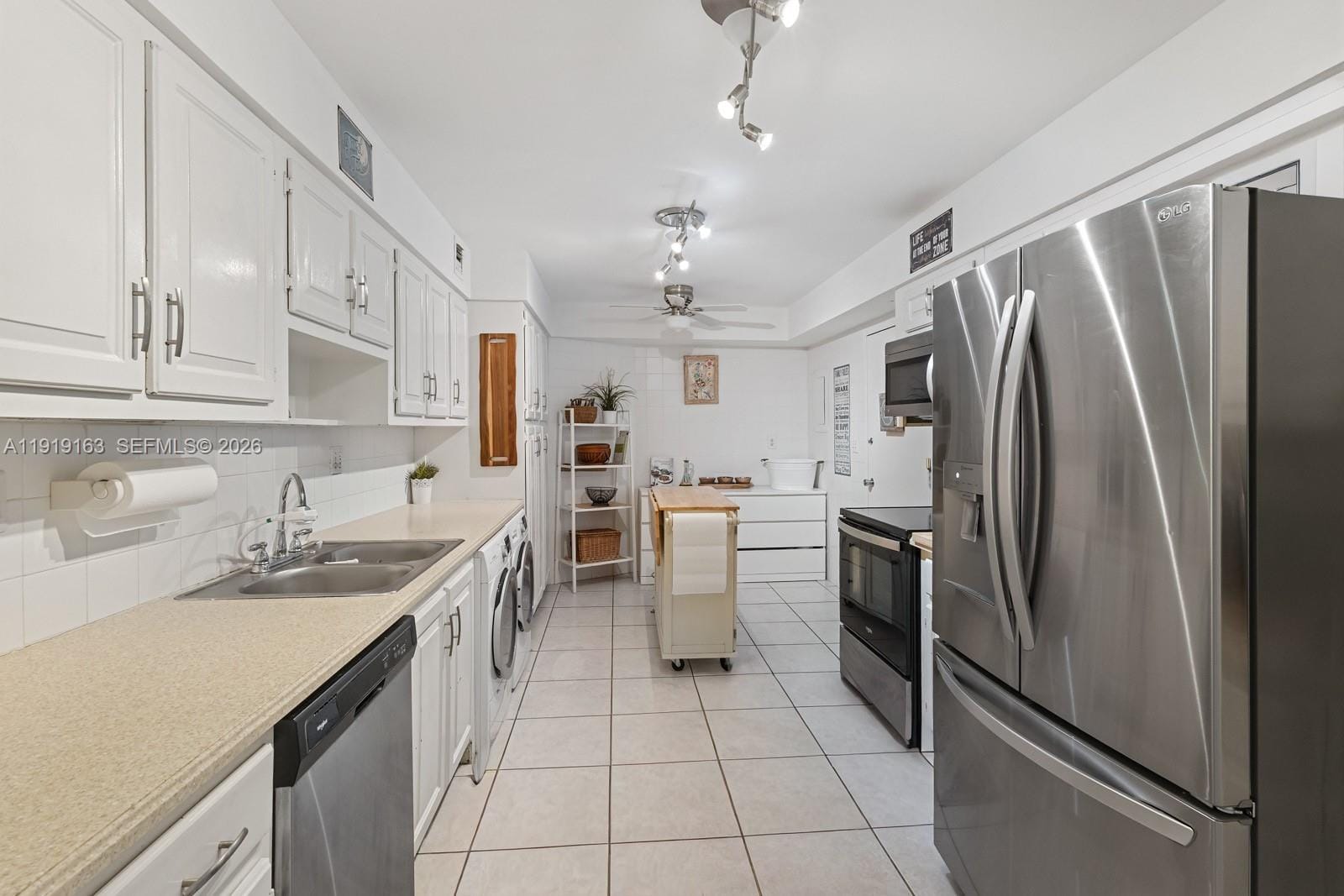 1121 Crandon Boulevard D404, Key Biscayne, FL 33149 photo 16