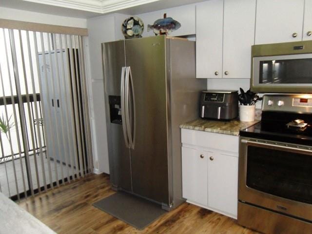 9440 Meadowood Drive 205 — photo 12