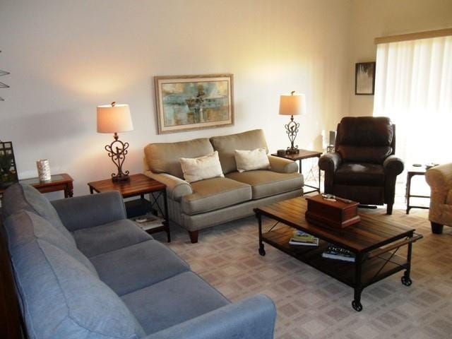 9440 Meadowood Drive 205 — photo 4
